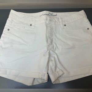 Universal Thread Cream Denim Shorts